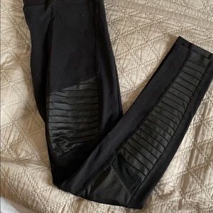 High waisted Moto legging